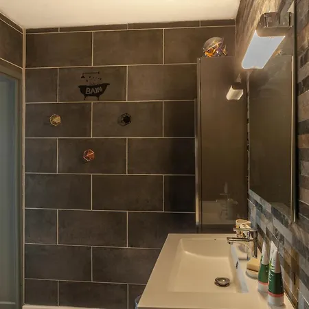 Annemasse centre Luxueux t2 Annemasse